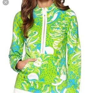 Size medium hear me roar popover